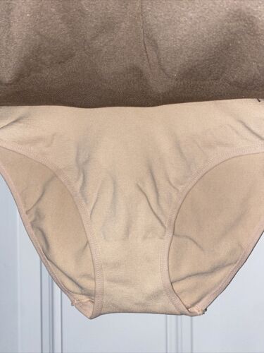 Skinnygirl Shaping Seamless Briefs Size MED~3  pair Style SG706~TAMES YOUR TUMMY