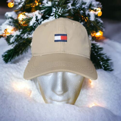 TOMMY HILFIGER CAP BIEGE ADJUSTABLE ONE SIZE FITS MOST NICE!!!