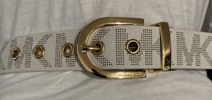 MICHAEL KORS BELT REVERSIBLE VANILLA PRINTED LOGO/BROWN PRINTED LOGO BEAUTIFUL!!