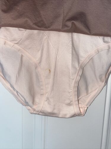 Skinnygirl Shaping Seamless Briefs Size LARGE 3  pair Style SG7715￼￼ New