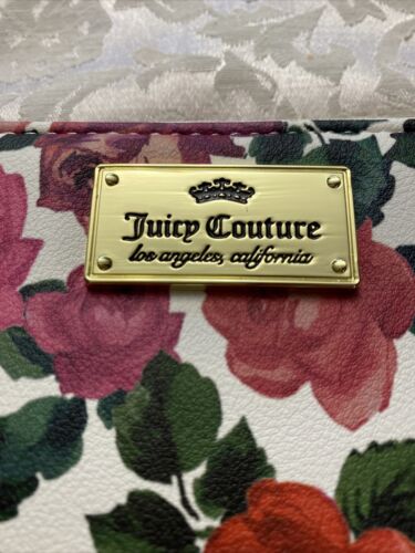 JUICY COUTURE Wallet- Wristlet Zip Around White-Rose Print  Single Zip Large New