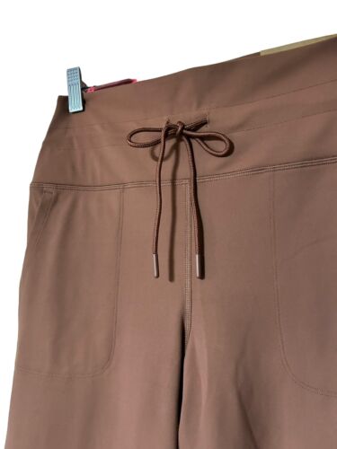 Avalanche Women Flared Leggings 4 Way Stretch Style CA740~Terracotta LARGE NWT