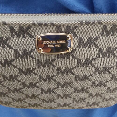 MICHAEL KORS FANNY PACK BELT BAG GRAY SILVER HARDWARE