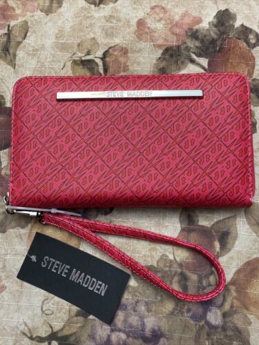 STEVE MADDEN WALLET WRISTLET PRINTED LOGO BROWN MULTI TONE SO DIFFERENT!!