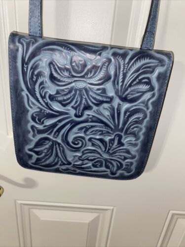 PATRICIA NASH GIRONA NWT BRNTL SAFFLOWER BLUE TOOLED LEATHER XBDY BAG-REAR FIND!