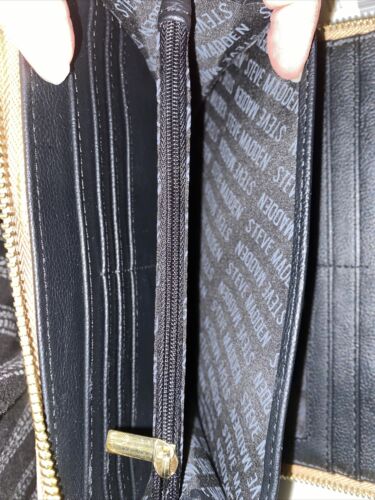 STEVE MADDEN WALLET WRISTLET SADDLE COLOR SMOOTH TEXTURED GOLD ZIPPER