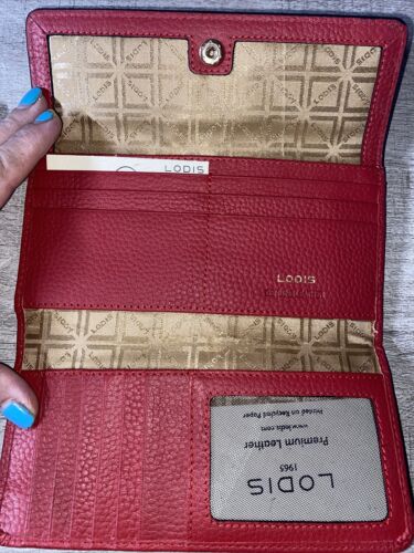 LODIS RED Kate Classic Pebbled Leather RFID Slim Large Flap Snap Wallet~UNIQUE