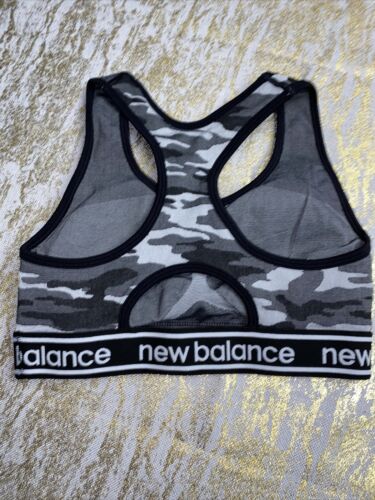 New Balance Medium Impact Sports Bra Style # 110998 Gray/Black/White Size MED
