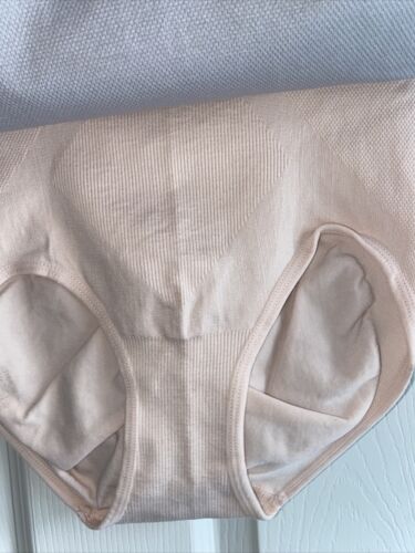 Skinnygirl Shaping Seamless Briefs Multicolor~Size MED. 3 pair SG7629 GREAT FIT