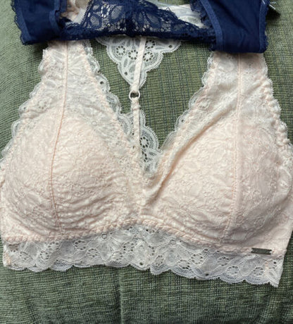 NÁUTICA 2PACK INTIMATES LACE COMFORT BRAS SIZE MEDIUM RETAIL $48 BEAUTIFUL NEW