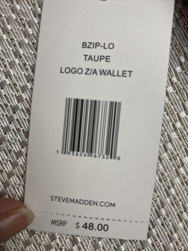 STEVE MADDEN WALLET WRISTLET PRINTED LOGO BLUSH MULTI TONE SO DIFFERENT!!