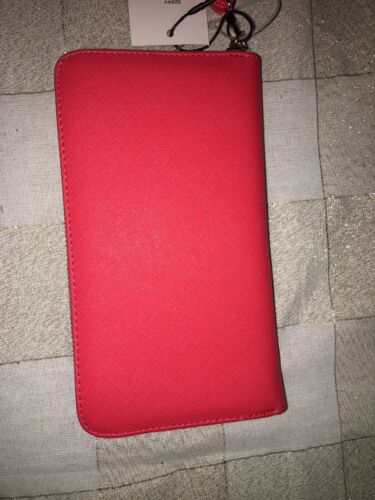 STEVE MADDEN WALLET WRISTLET CORAL SMOOTH TEXTURED GOLD ZIPPER