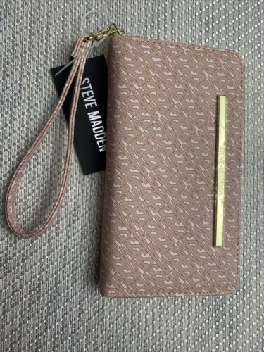 STEVE MADDEN WALLET WRISTLET PRINTED LOGO BLUSH MULTI TONE SO DIFFERENT!!