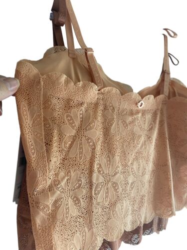 Danskin Intimates~All day Comfort 2 Lace Bras~Removable Pads~Size  L~FEMININE!!!