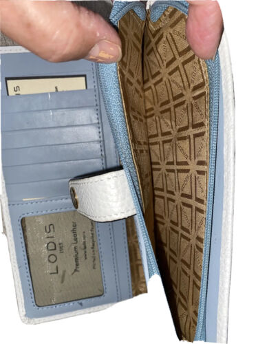 LODIS Bifold Wallet White Genuine Pebble Leather - ABSOLUTELY BEAUTIFUL!!!