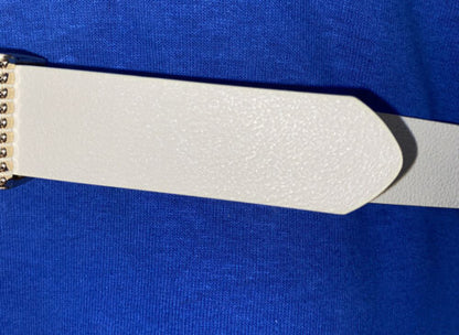 STEVE MADDEN BELT LARGE WITH WHITE AND GOLD BEAUTIFUL DESIGNED BUCKLE (SKINNY)