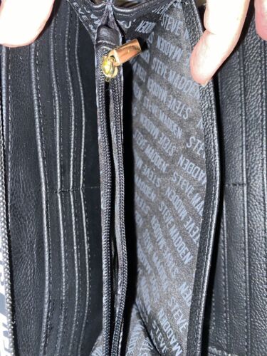 STEVE MADDEN WALLET WRISTLET CITRON WRAP AROUND LOGO SMOOTH FEEL SO DIFFERENT!!!