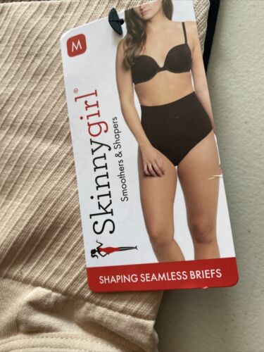 Skinnygirl Double Shaping Seamless Briefs Size MEDIUM 3  pair Style SG7058￼￼ New