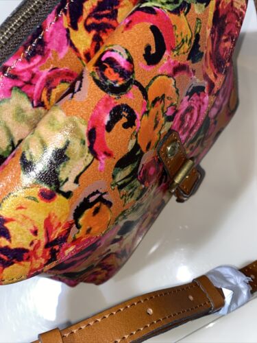 PATRICIA NASH Avellino~Leather Front Pocket Women XBDY Handbag~SUMMER ROSES🌹NEW