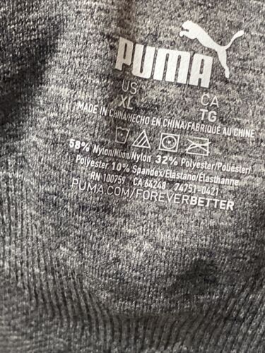 PUMA Women's Seamless Sports Bra - Heather Gray/Black Low Support  SUPER CUTE!!