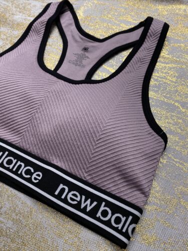 NEW BALANCE Medium Impact Sports Bra Lavender Cashmere/Black Size LARGE NEW