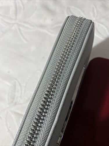 STEVE MADDEN WALLET WRISTLET SAGE SMOOTH TOUCH SILVER HARDWARE