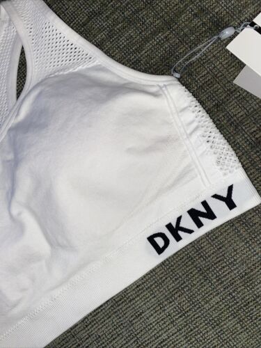 DKNY Sport Mesh-Back Medium-Impact Sports Bra Style DP8T5945 Size Large MSRP $39