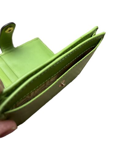 LODIS Coin Purse Bifold Card Wallet Green Genuine Leather-ABSOLUTELY BEAUTIFUL!