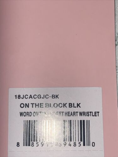 JUICY COUTURE ON THE BLOCK WORD ON THE STREET HEART WRISTLET WRISTLET COIN PURSE