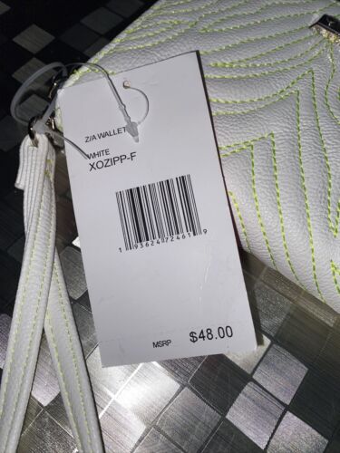 Betsey Johnson Zip Around Wallet/Wristlet Stitch Light Green Over White Color