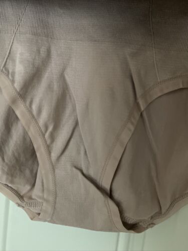 NAUTICA INTIMATES NT7164 3PKD MF SEAMLESS SHAPING BRIEF PANTIES GREAT FIT! LARGE