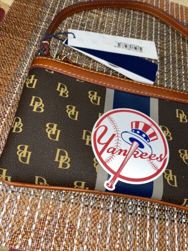 Dooney & Bourse Women's New York Yankees  Stadium Signature Wristlet MLB~REAR!
