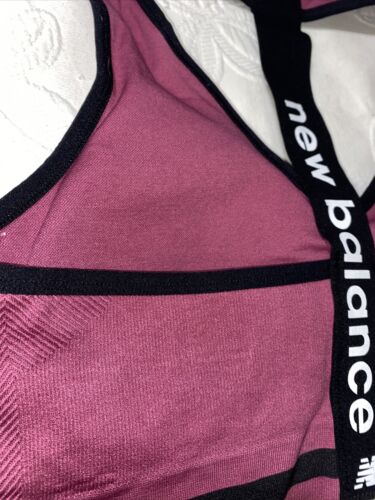 New Balance Medium Impact Sports Bra Style # 2016 Dragon Fruit/Black Size XL NEW