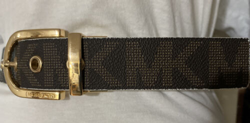 MICHAEL KORS BELT REVERSIBLE VANILLA PRINTED LOGO/BROWN PRINTED LOGO BEAUTIFUL!!