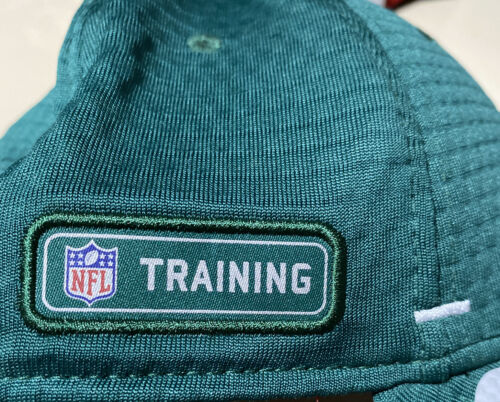 NEW YORK JETS TRAINING HEADWEAR 39THIRTY STRETCH TO FIT MED-LARGE