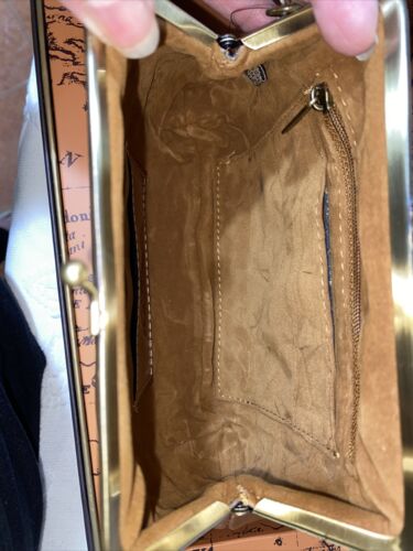 PATRICIA NASH Savena Burnished Tooled Gold Kiss Lock Wrist-let -Boxed & NEW