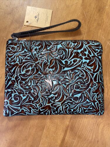 Patricia Nash CASSINI Wristlet  Tooled Turquoise Leather P24101~Gorgeous & NWT!