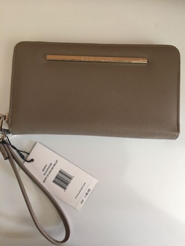 STEVE MADDEN WALLET Mushroom  Soft Textured Gold Zip Around Wrist-let-BEAUTIFUL
