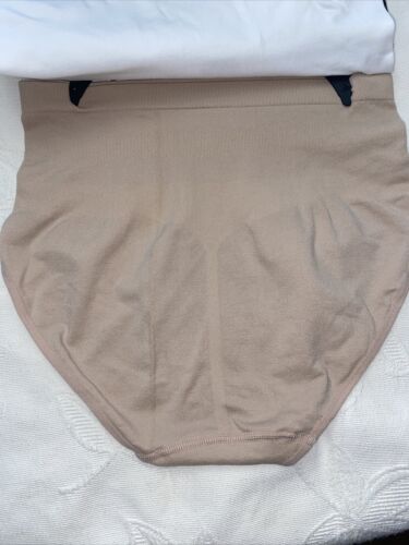 Skinnygirl Shaping Seamless Briefs Multicolor Size LARGE 3 pair SG7062~GREAT FIT