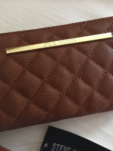 STEVE MADDEN WALLET WRISTLET COGNAC DIAMOND QUILTED SOFT FAUX LEATHER