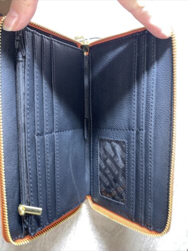 STEVE MADDEN WALLET WRISTLET PUMPKIN 🎃SMOOTH TEXTURE GOLD ZIPPER BZIPPY~BOOWOO!