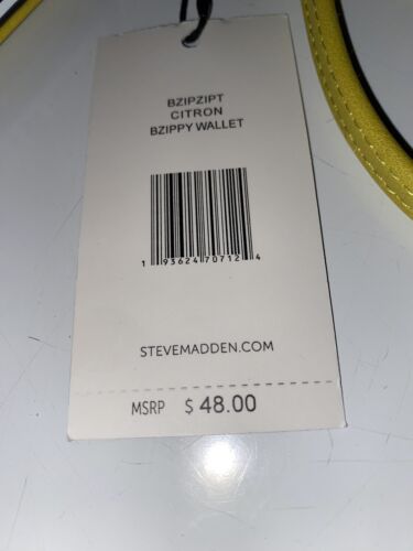 STEVE MADDEN WALLET WRISTLET CITRON WRAP AROUND LOGO SMOOTH FEEL SO DIFFERENT!!!