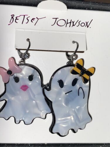 Betsey Johnson Hematite Tone & White Acrylic Ghost Mismatch Drop Earrings NIB