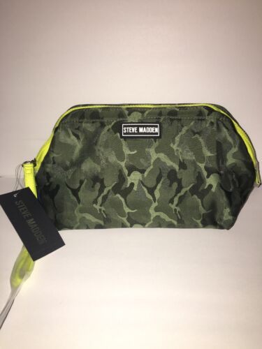 STEVE MADDEN FRAME COSMETIC WRISTLET NEW MSRP $42.00 REAR FIND