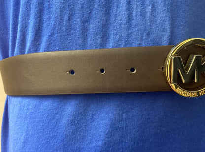 MICHAEL KORS BELT REVERSIBLE WHITE TO BROWN TUTONE BUCKLE SILVER AND GOLD SIZE L
