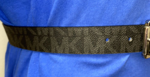 MICHAEL KORS BELT REVERSIBLE BLACK LARGE LOGO/METALLIC SILVER WITH SILVER BUCKLE