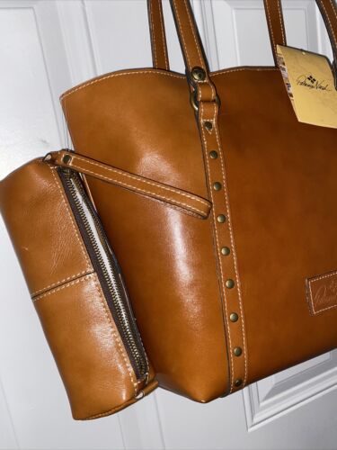Patricia Nash Set~Isla Wristlet & Treviso Large Tote Shoulder Bag Brown Leather