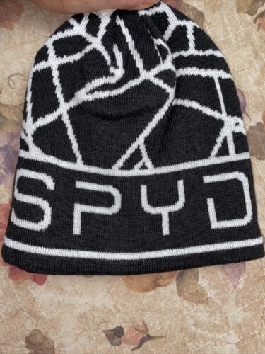Spyder Jaquard Logo Beanie Hat Cap Black Graphic Ski and Snowboard New MSRP $35