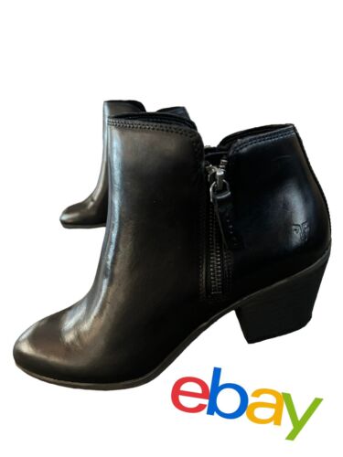 Frye Women’s Black Leather Judith Double Zip Heeled Booties Side Zips US 9.5 NWT