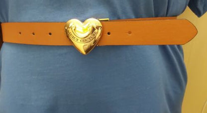 JUICY COUTURE BELT REVERSIBLE BLACK TO TAN WITH GOLD HEART BUCKLE BEAUTIFUL!!